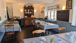 Auberge de la Petite Carcassonne Rodemack17.jpg