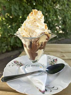 Au Comestible La Batie-Montgascon11.jpg