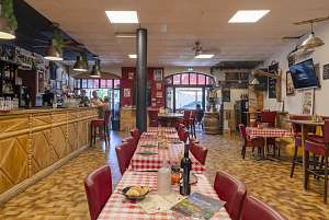Bistrot de Pays ©Florent Kolandjian 